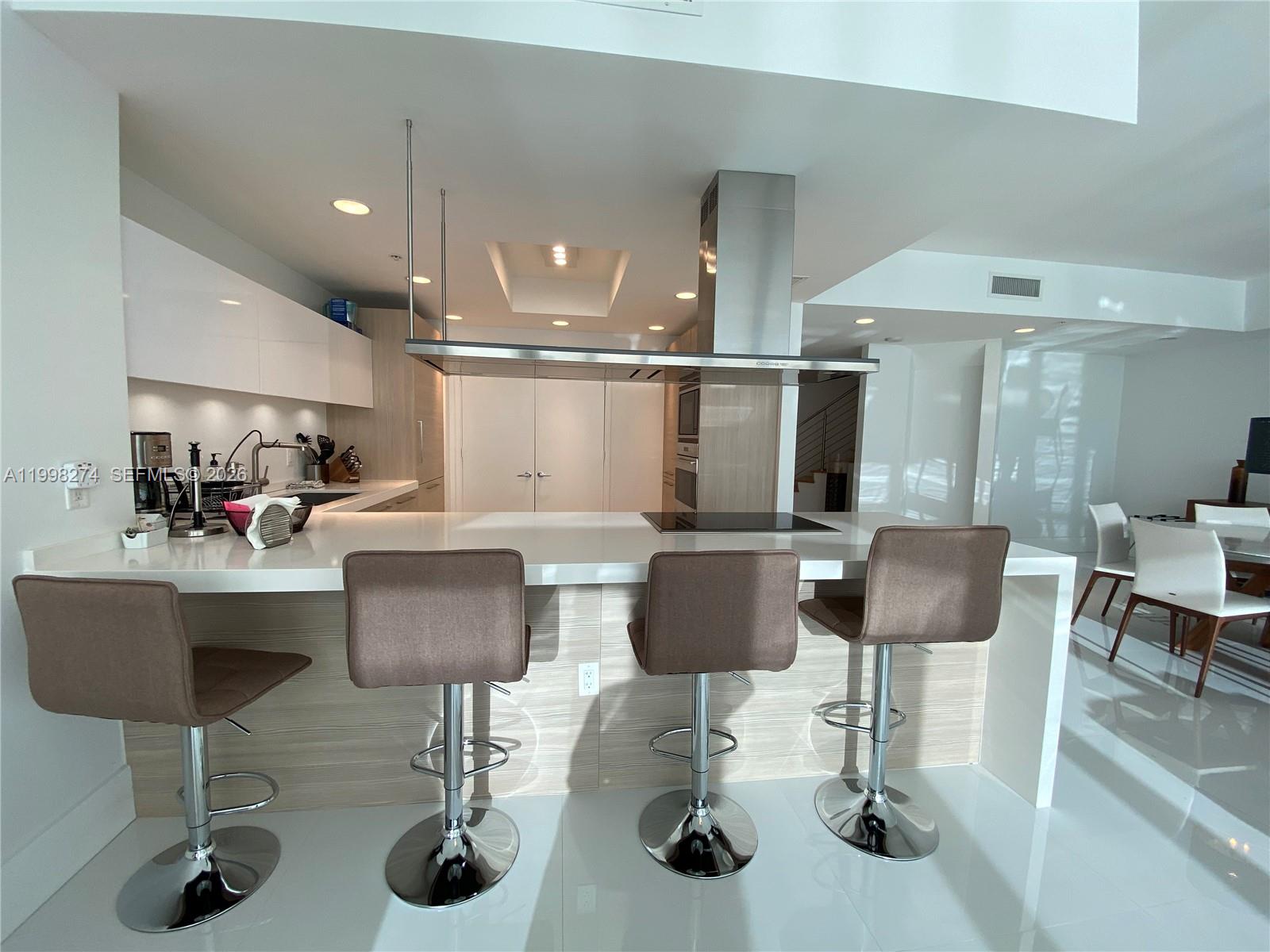 MARINA PALMS RESIDENCES N - Residential Lease