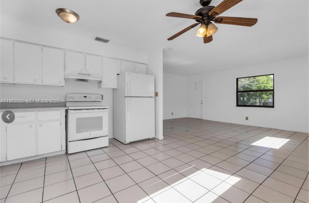 Photo of 1451 NW 19th St #1-3, Fort Lauderdale, FL 33311 (MLS # A11980596)