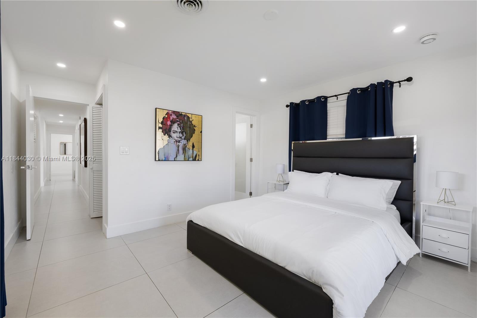 GILL ISLES - Residential