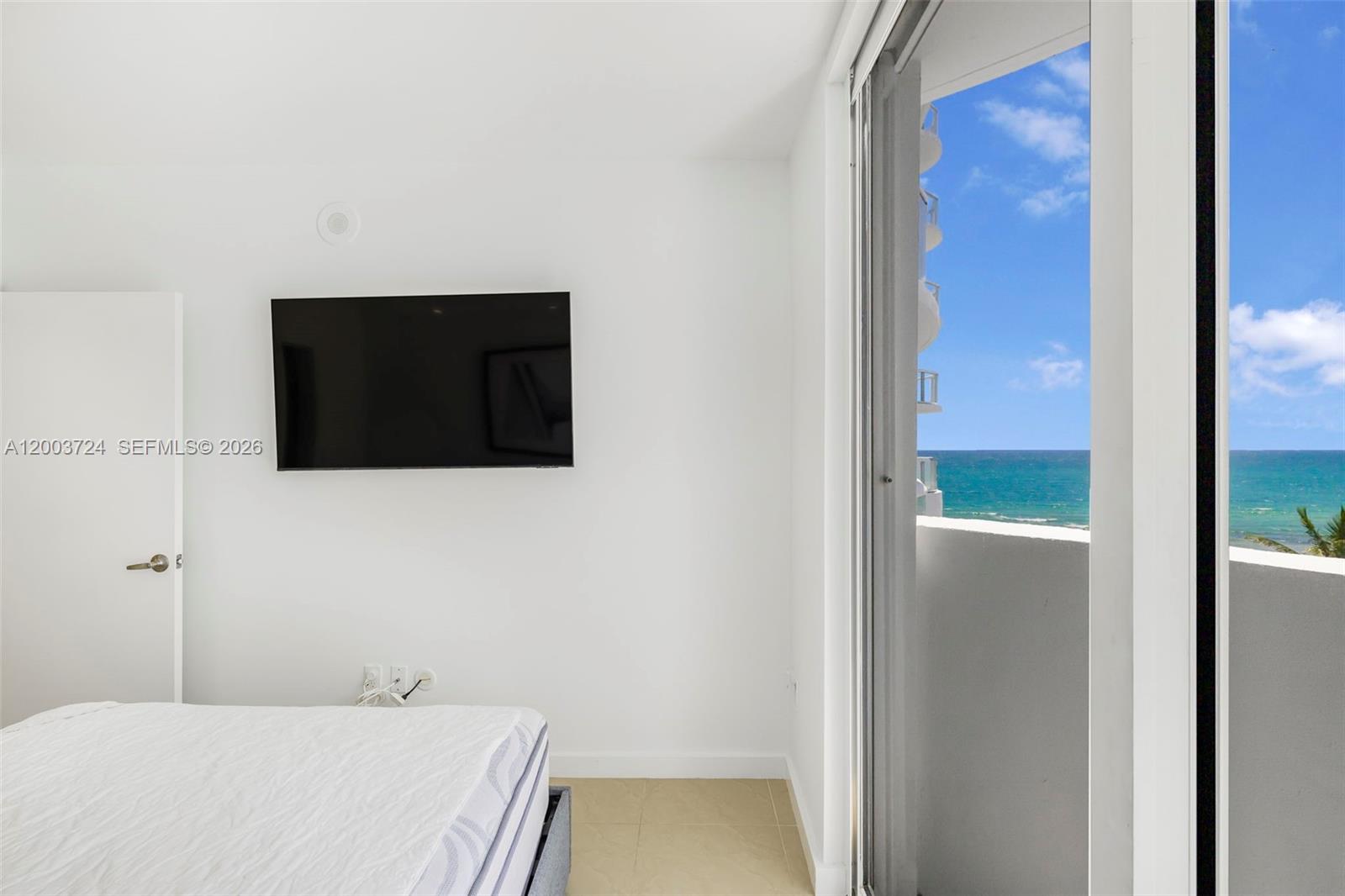 AKOYA CONDO - Residential Lease