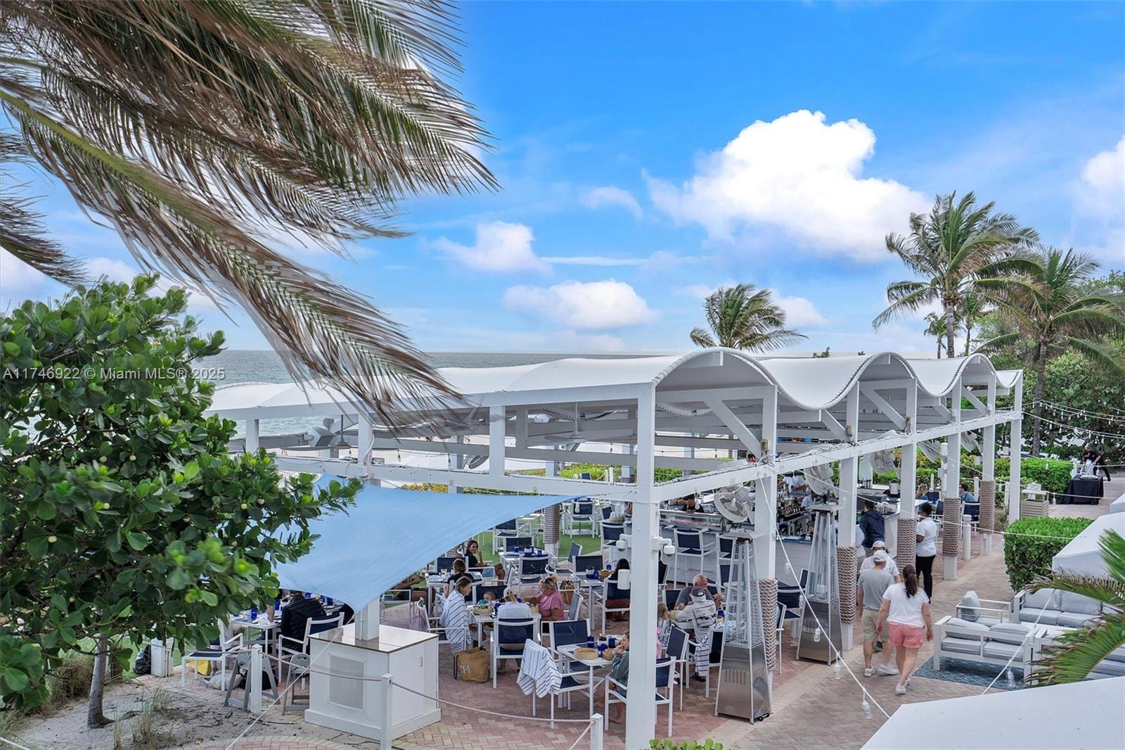 TRUMP INTERNATIONAL SONES - Residential