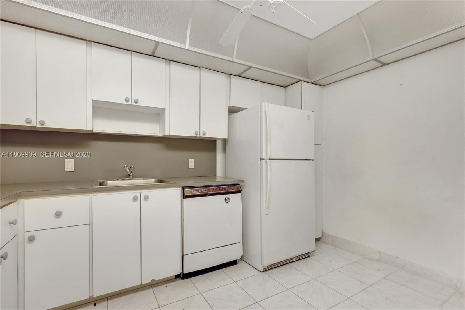 BONAVIDA CONDO - Residential