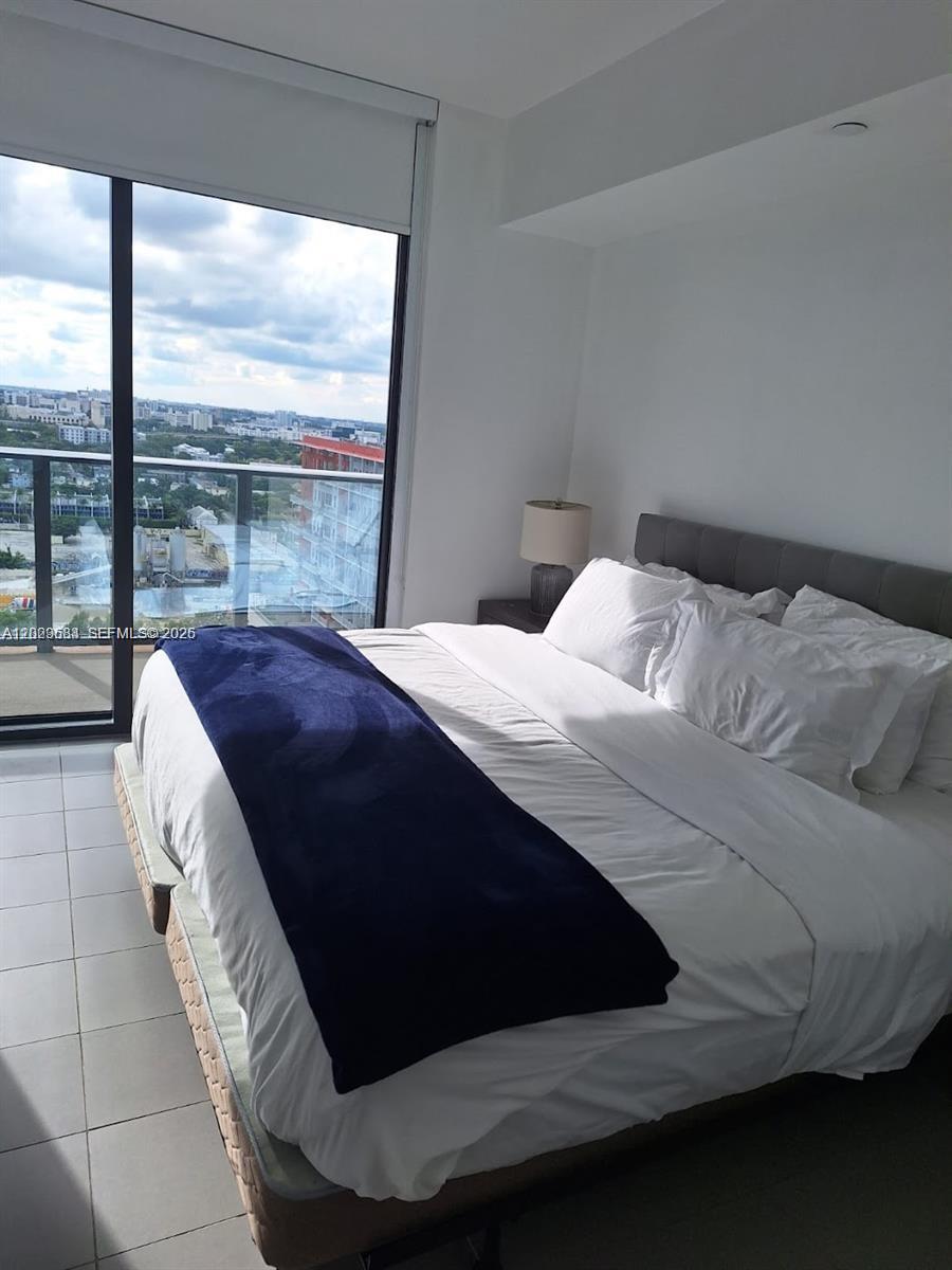 CANVAS CONDO - Residential