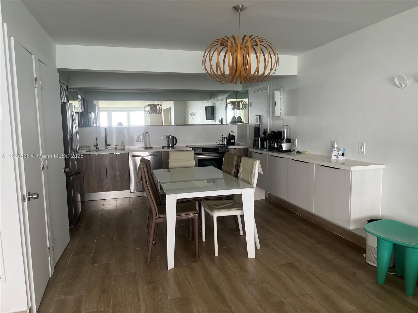 9195 Collins Ave 1102