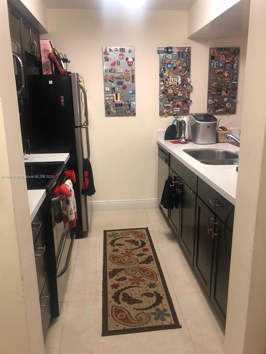 8120 Geneva Ct 354