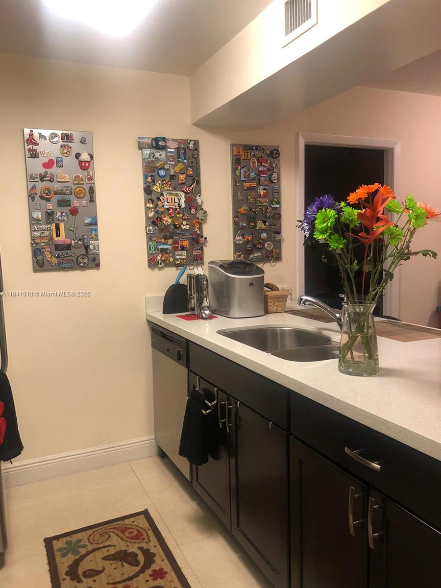 8120 Geneva Ct 354