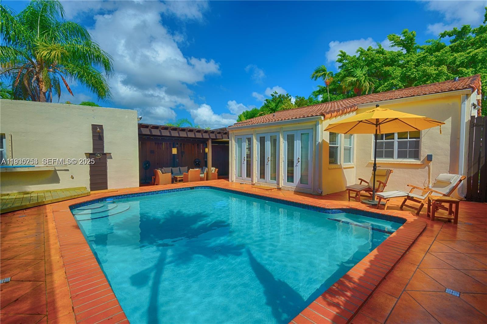 SILVER BLUFF ESTS-SEC A - Residential