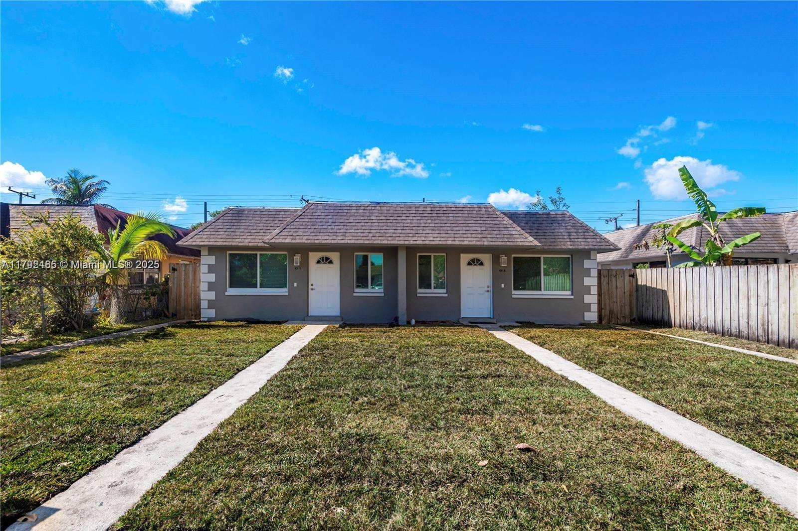 1511 Nw 8th Ave 1511, Fort Lauderdale, Broward County, Florida - 3 Bedrooms  
2 Bathrooms - 