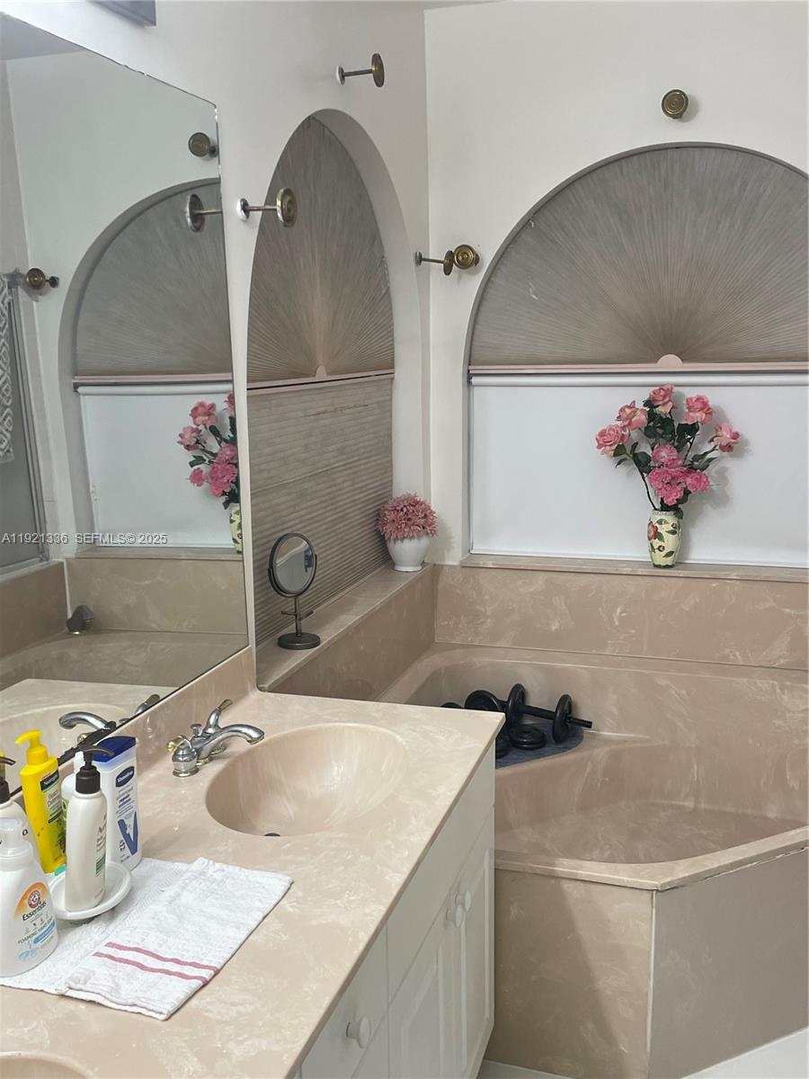 PEMBROKE LAND CORP PLAT - Residential