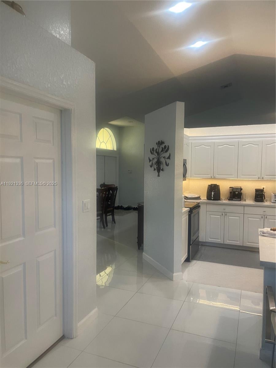 PEMBROKE LAND CORP PLAT - Residential