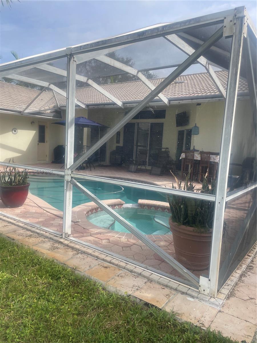 PEMBROKE LAND CORP PLAT - Residential