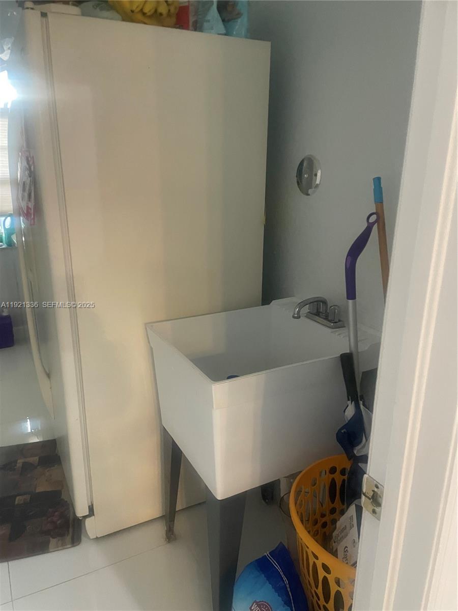 PEMBROKE LAND CORP PLAT - Residential