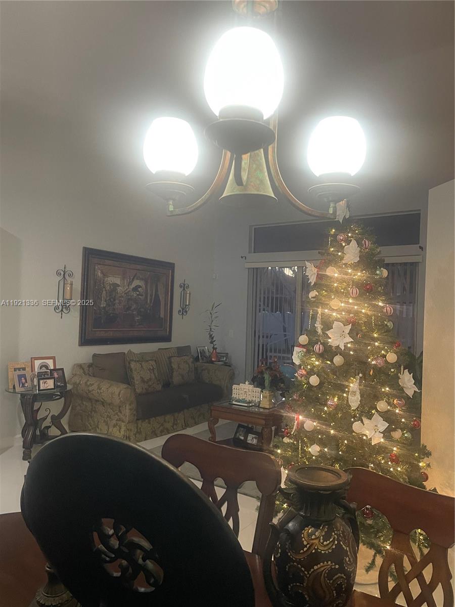 PEMBROKE LAND CORP PLAT - Residential