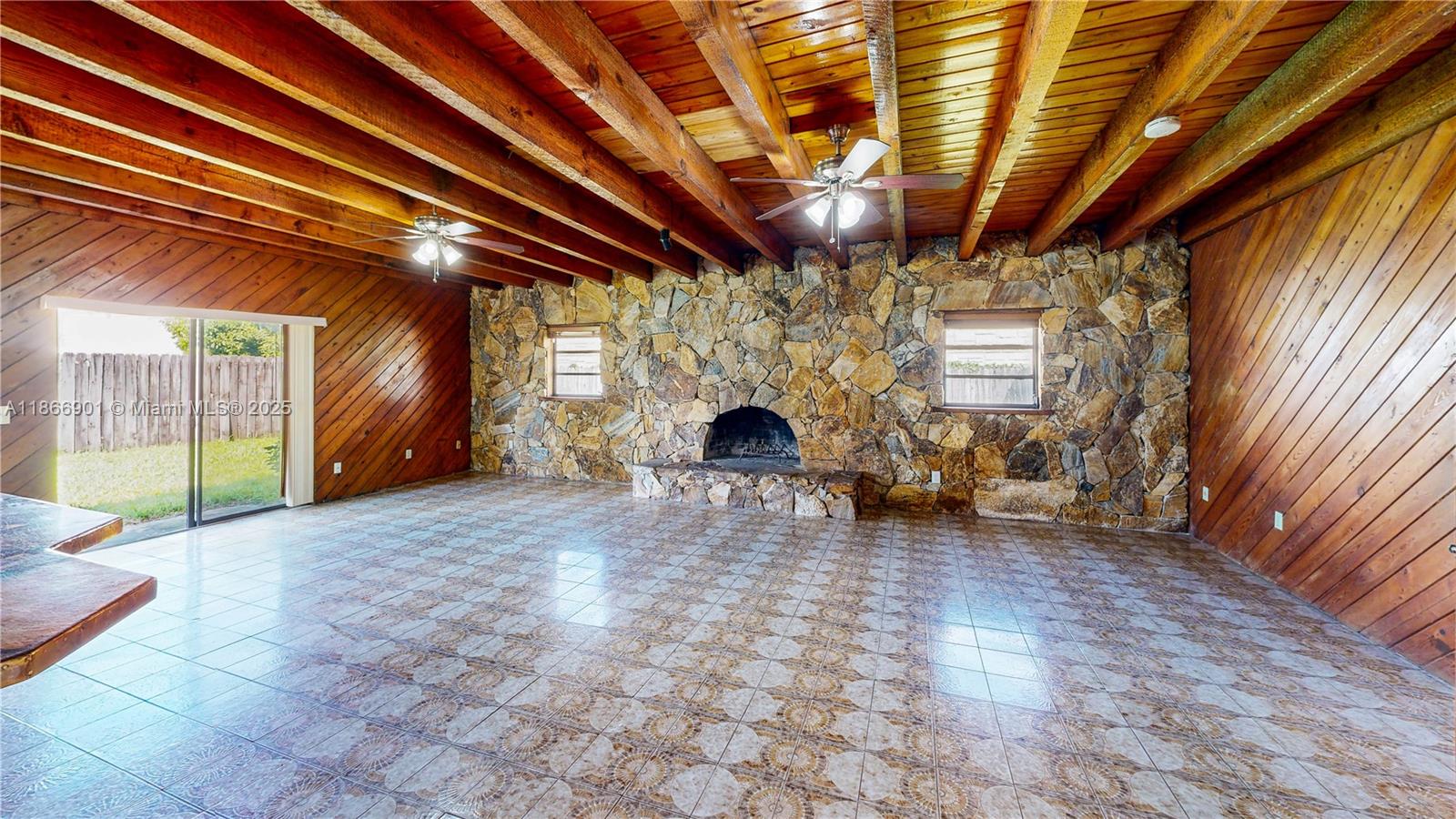 MEADOW WOOD MANOR SEC I - Residential