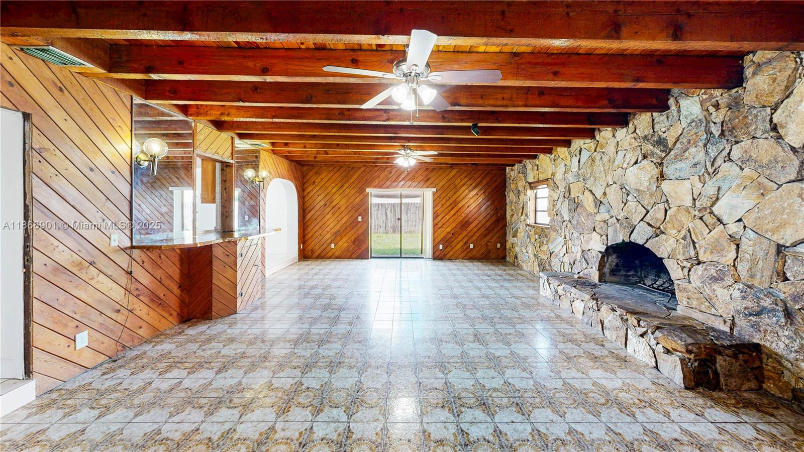 MEADOW WOOD MANOR SEC I - Residential