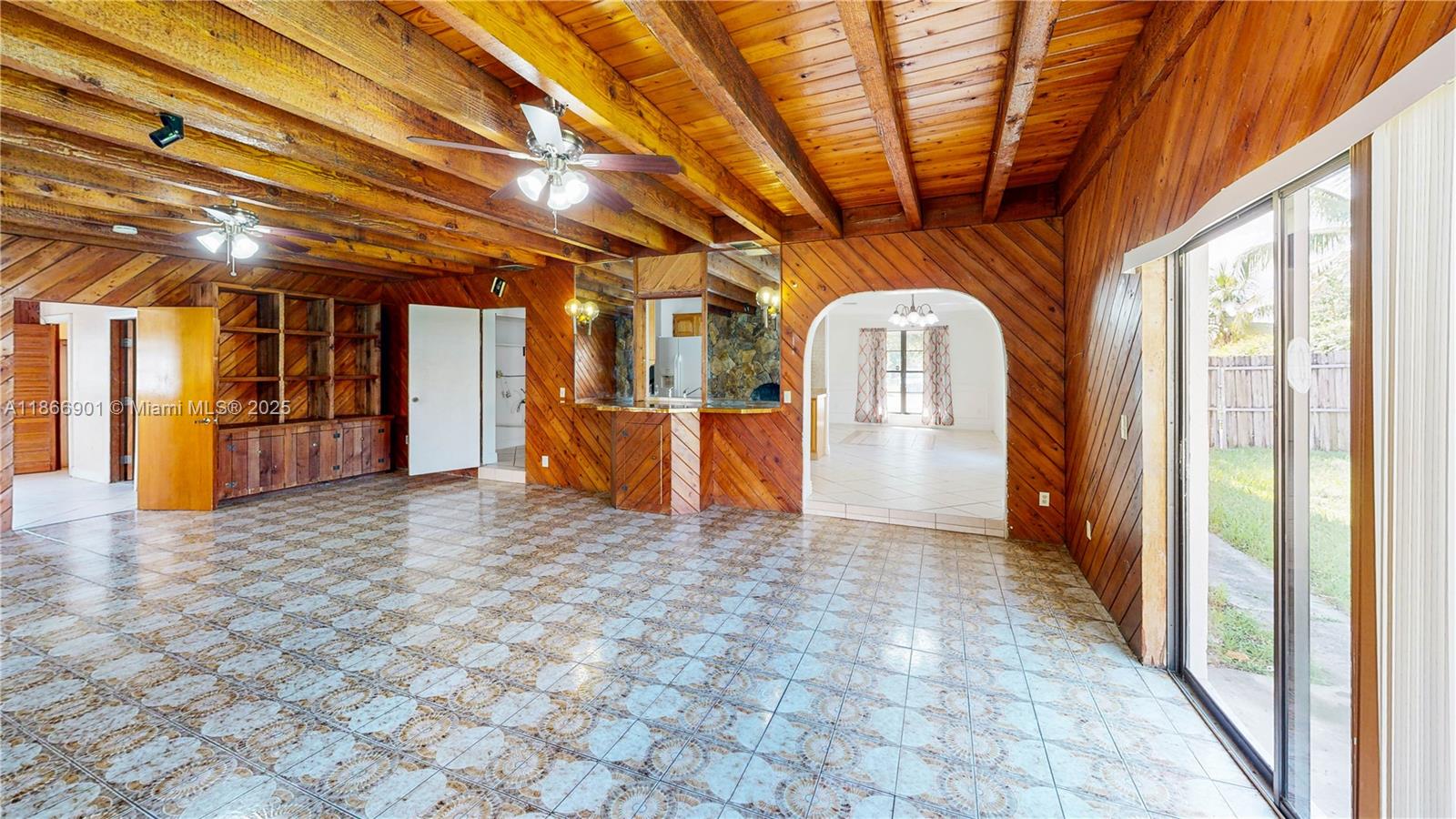 MEADOW WOOD MANOR SEC I - Residential