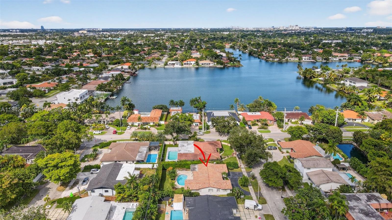 HIGHLAND OAK GDNS SEC 1 - Residential