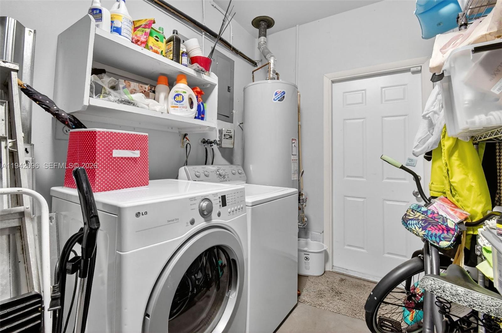 HIGHLAND OAK GDNS SEC 1 - Residential