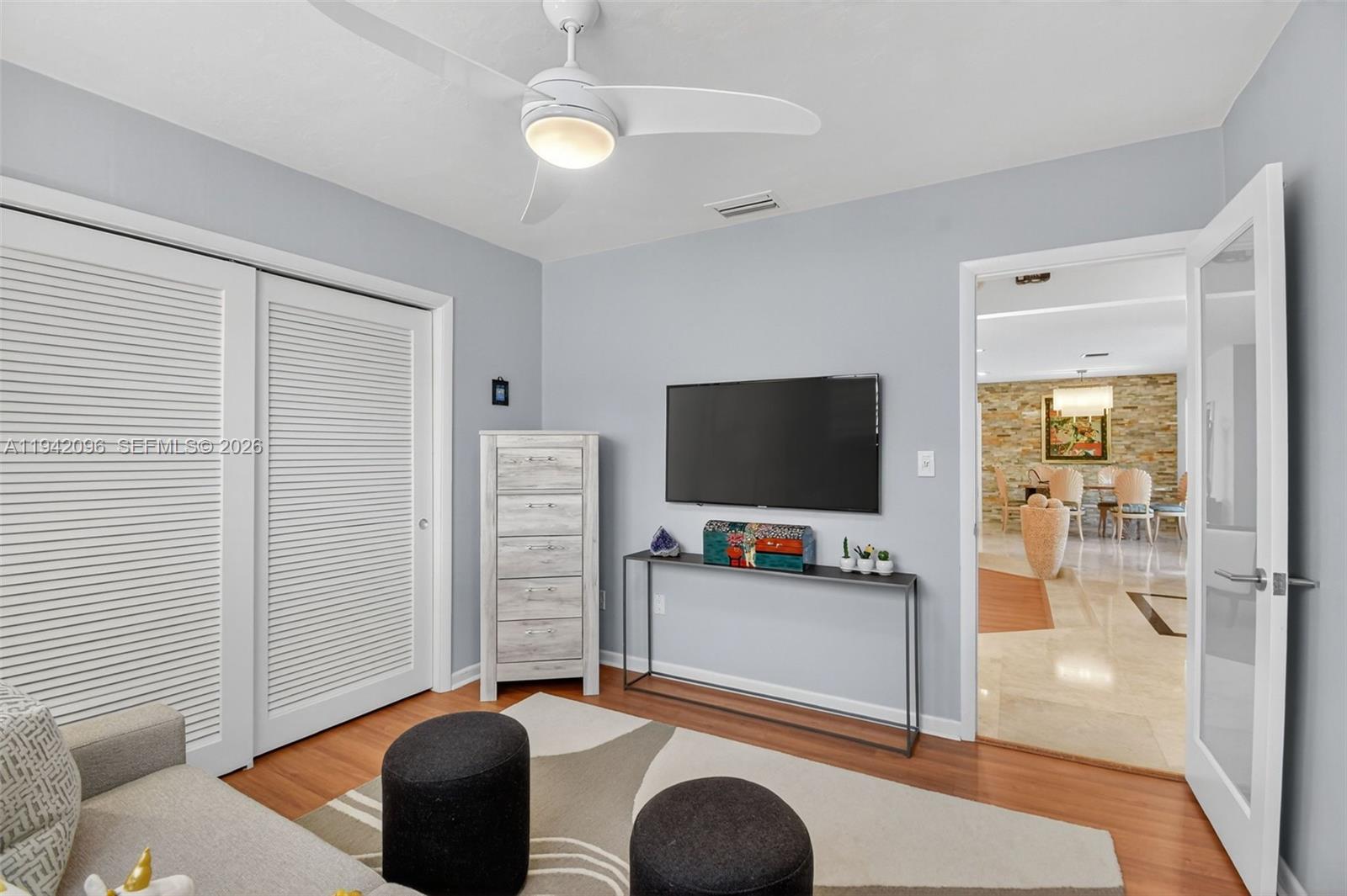 HIGHLAND OAK GDNS SEC 1 - Residential