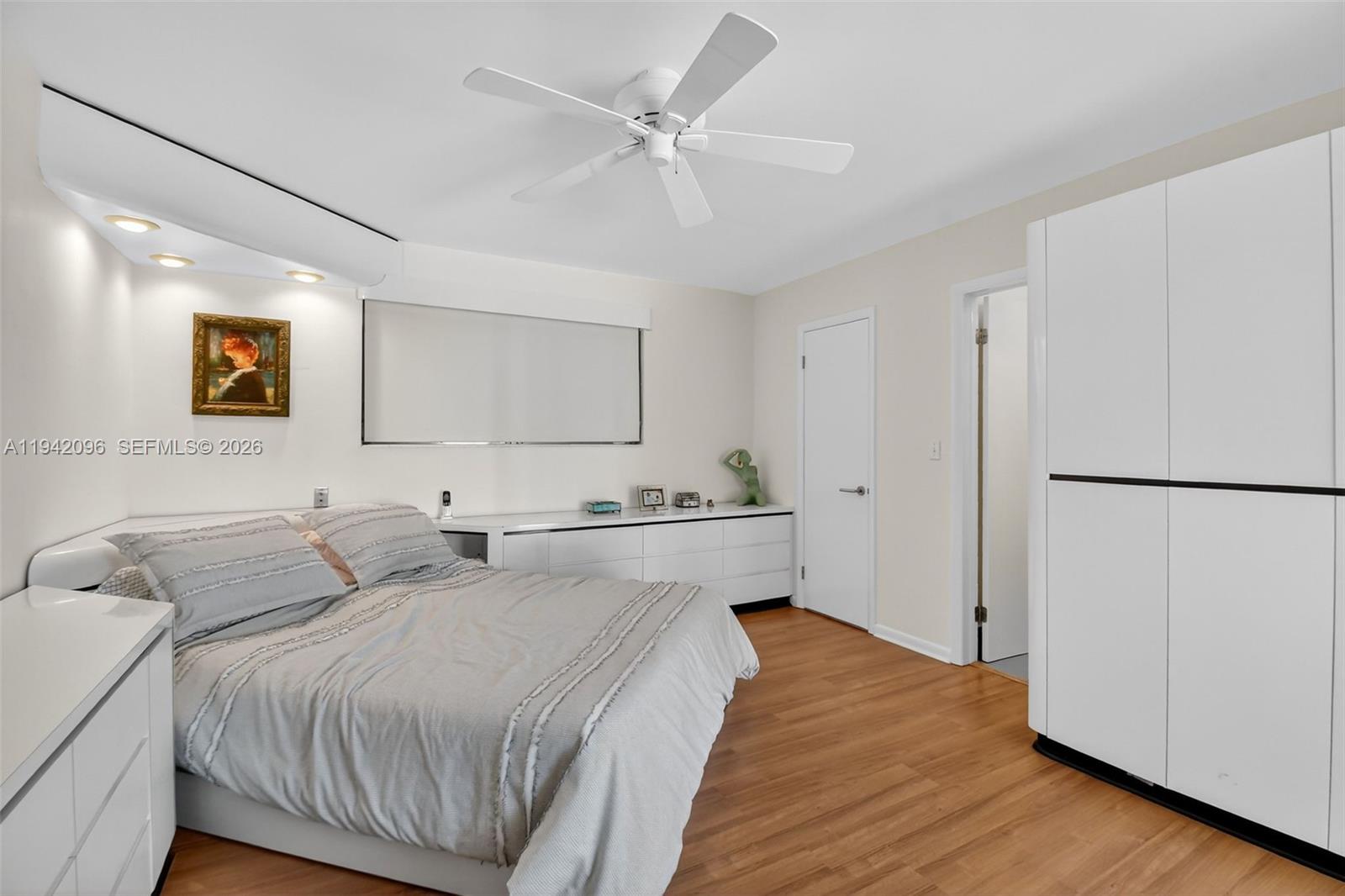 HIGHLAND OAK GDNS SEC 1 - Residential