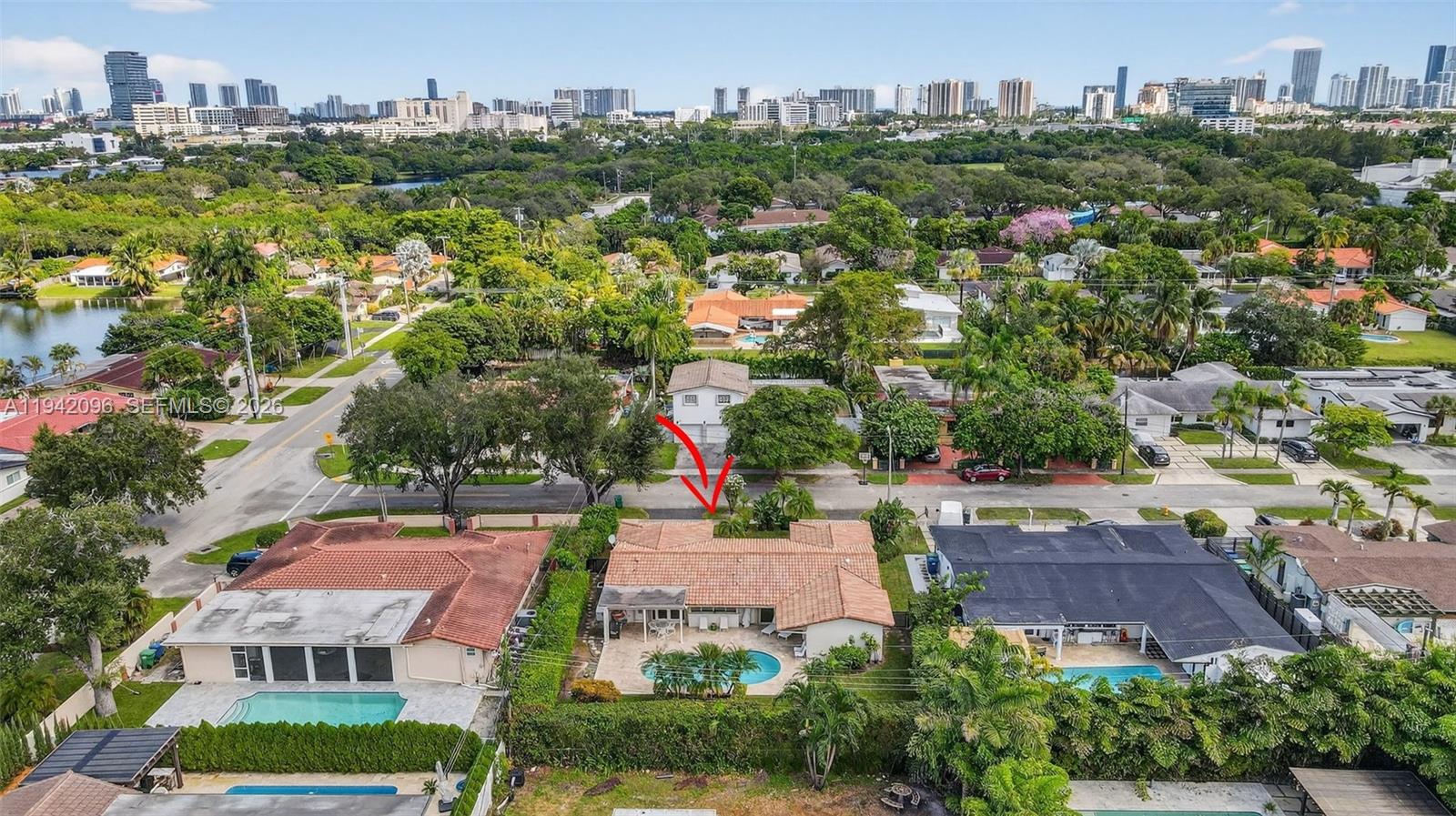 HIGHLAND OAK GDNS SEC 1 - Residential