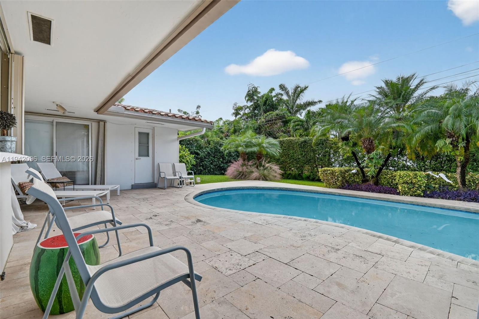 HIGHLAND OAK GDNS SEC 1 - Residential