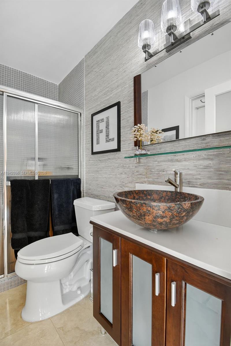 HIGHLAND OAK GDNS SEC 1 - Residential