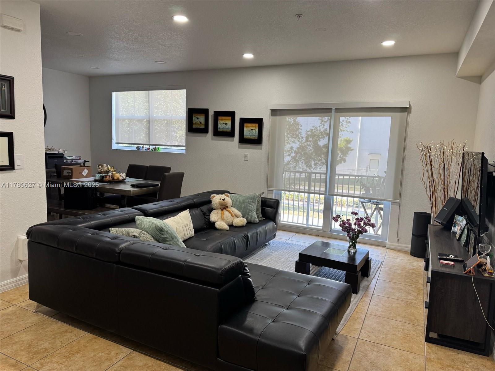 10800 NW 88th Ter 204