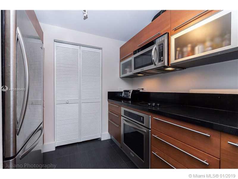 VIZCAYNE SOUTH CONDO - Residential Lease