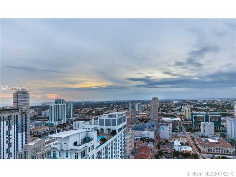 VIZCAYNE SOUTH CONDO - Residential Lease