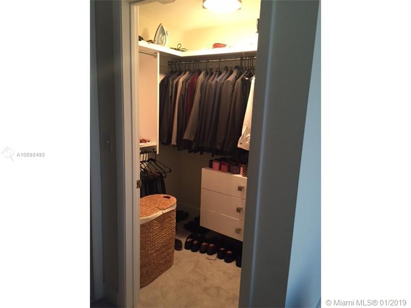 VIZCAYNE SOUTH CONDO - Residential Lease