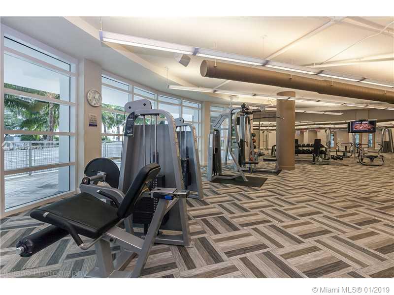 VIZCAYNE SOUTH CONDO - Residential Lease