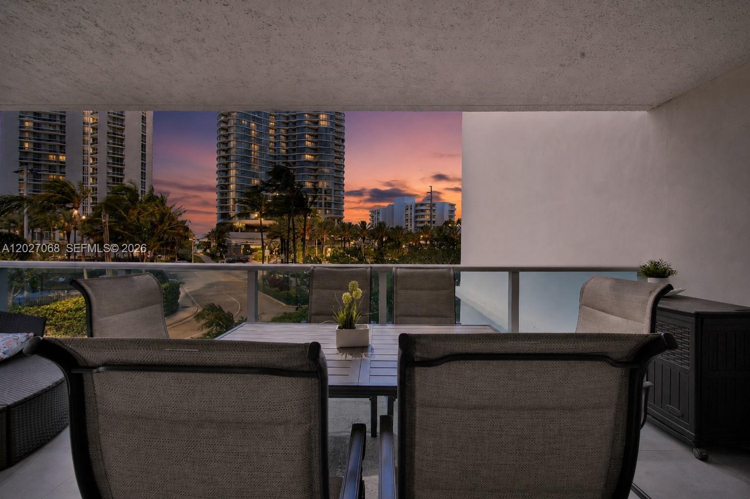 100 Bayview Dr 205