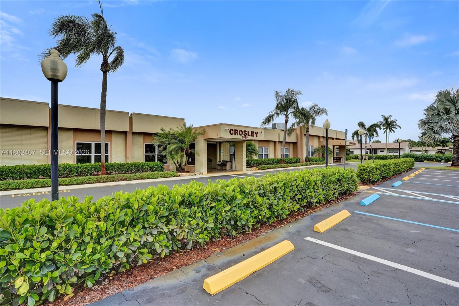 CRESTHAVEN VILLAS CONDO 2 - Residential