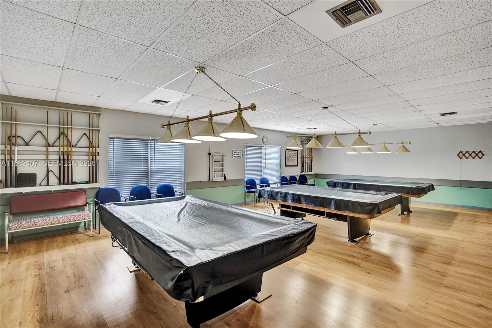 CRESTHAVEN VILLAS CONDO 2 - Residential