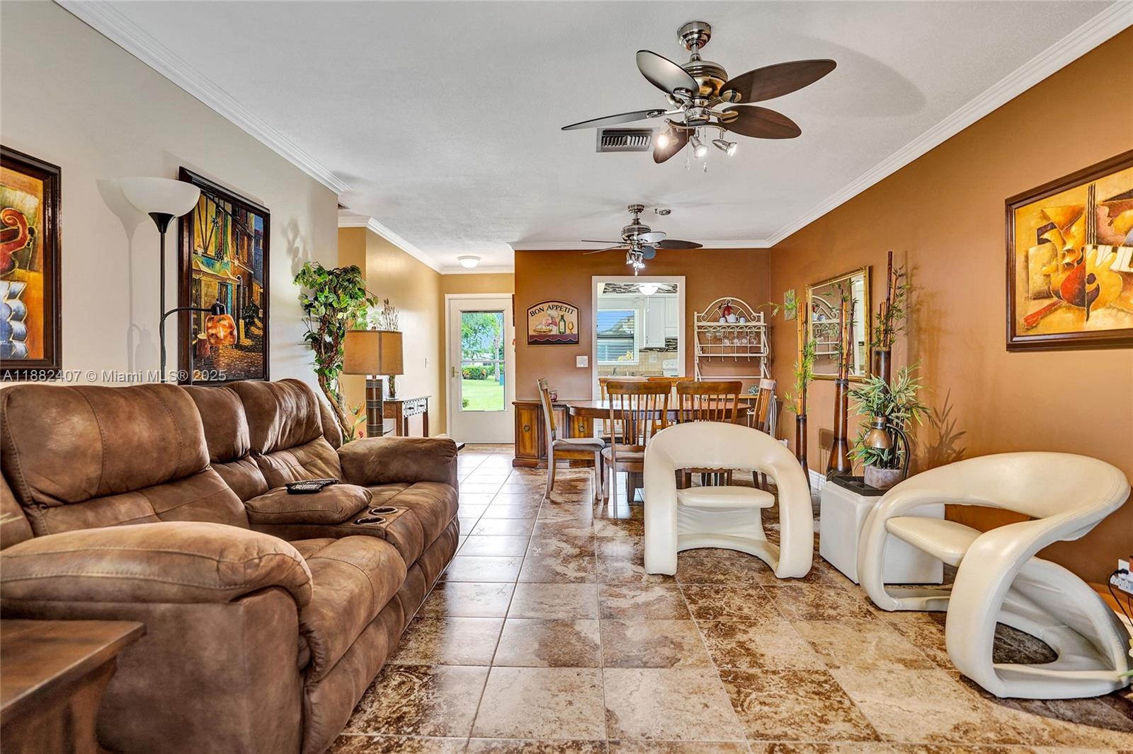 CRESTHAVEN VILLAS CONDO 2 - Residential
