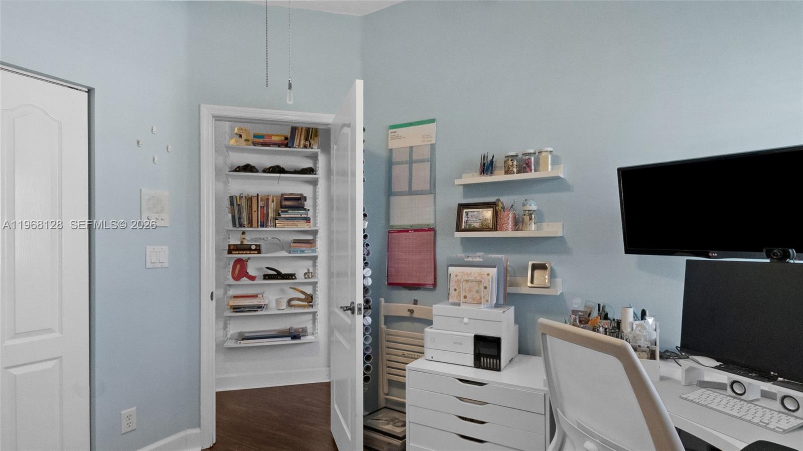 COSTA VERDE SEC 2 - Residential