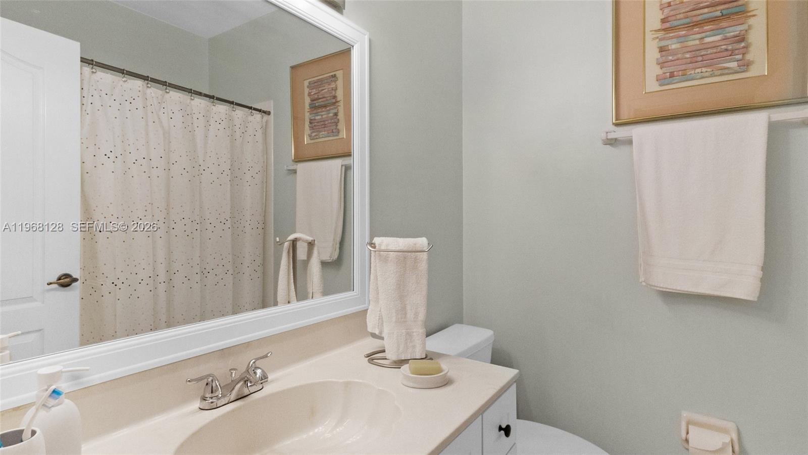 COSTA VERDE SEC 2 - Residential