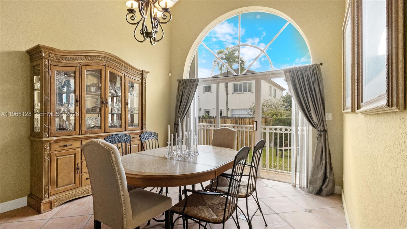 COSTA VERDE SEC 2 - Residential