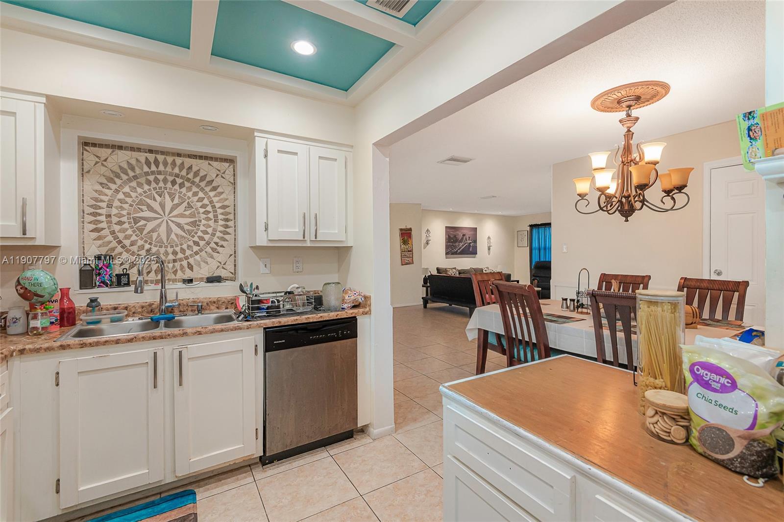 MAINLANDS OF TAMARAC LAKE - Residential