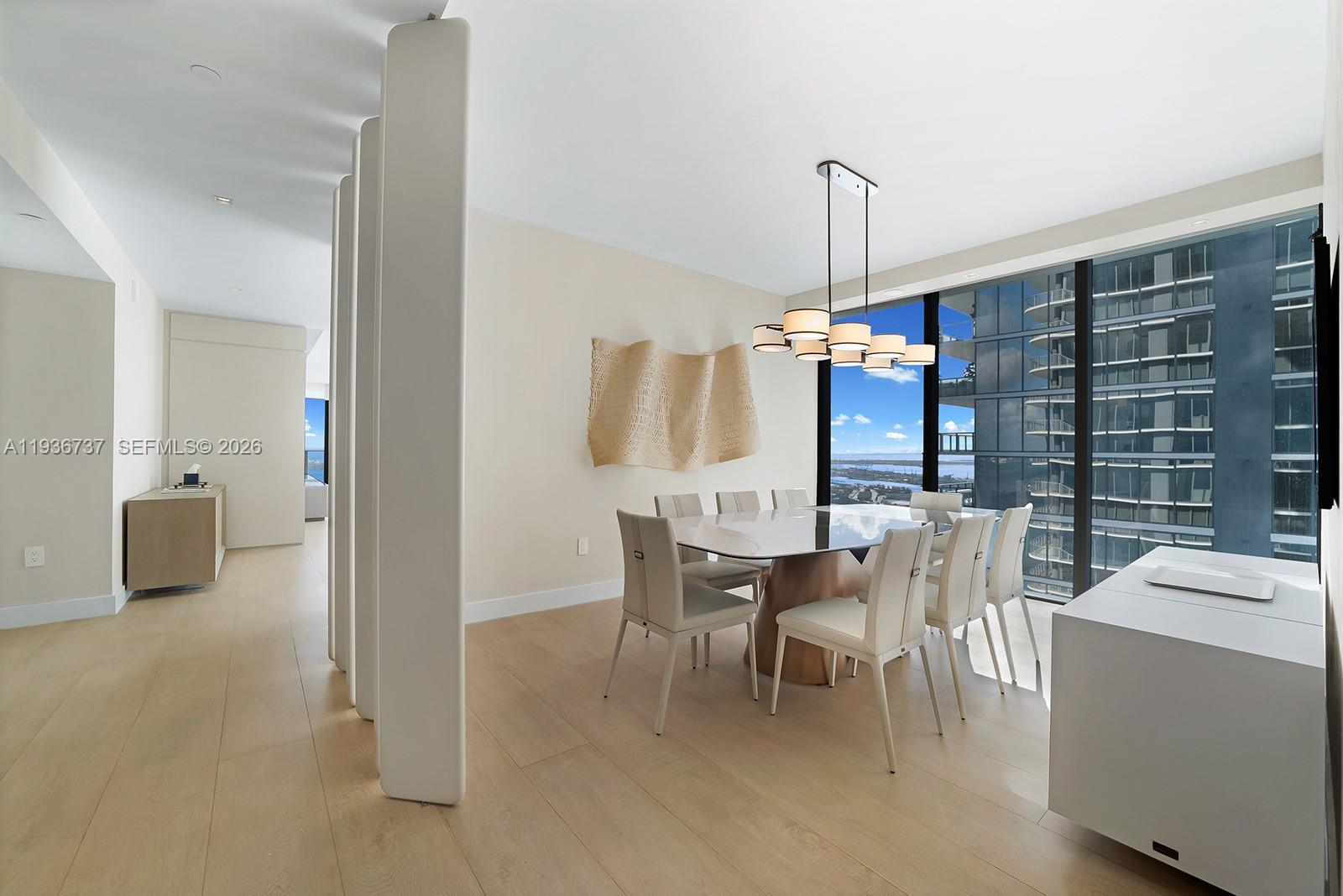 ARIA RESERVE MIAMI - Residential