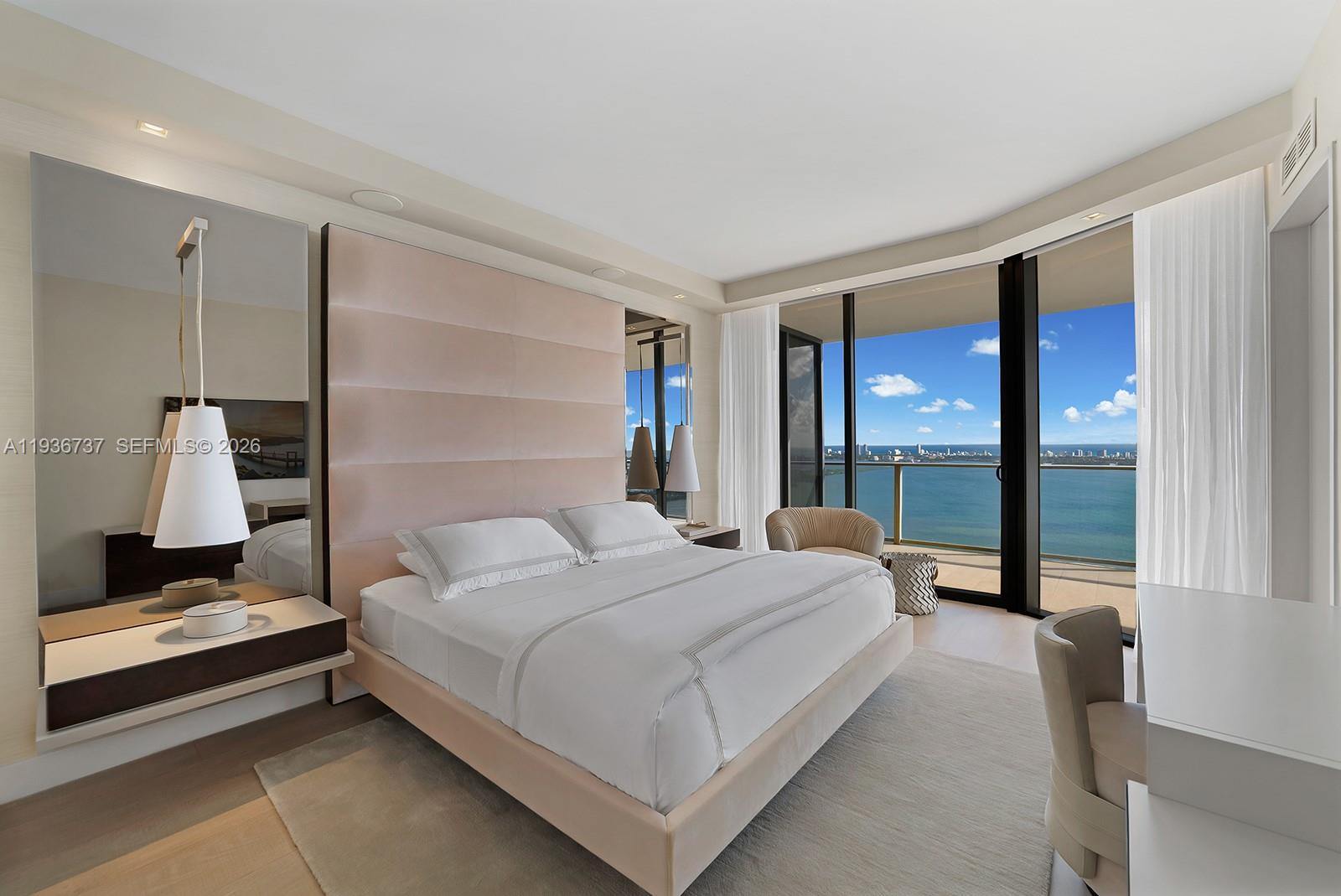 ARIA RESERVE MIAMI - Residential