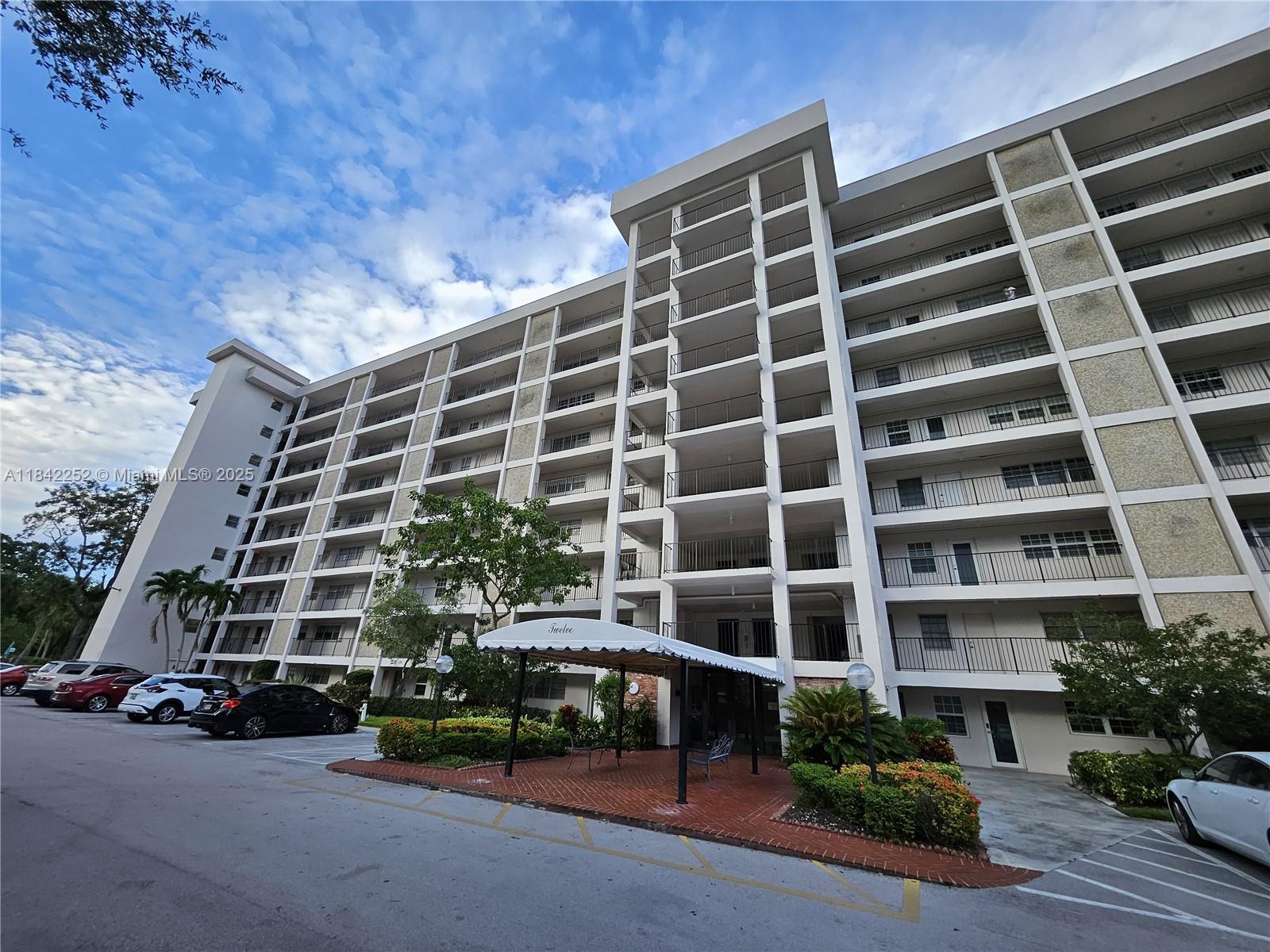 Spacious and updated 3BD/2BA condo in Pompano Beach. This bright unit features a modern kitchen with stainless steel appliances, quartz countertops, and white shaker cabinets. luxury vinyl plank flooring throughout. The open kitchen offers a central cooking island, ample cabinet space, and modern finishes. The screened balcony provides relaxing garden views. Community amenities include pool, tennis court and clubhouse. Convenient location near shopping, dining, beaches, and highways.
