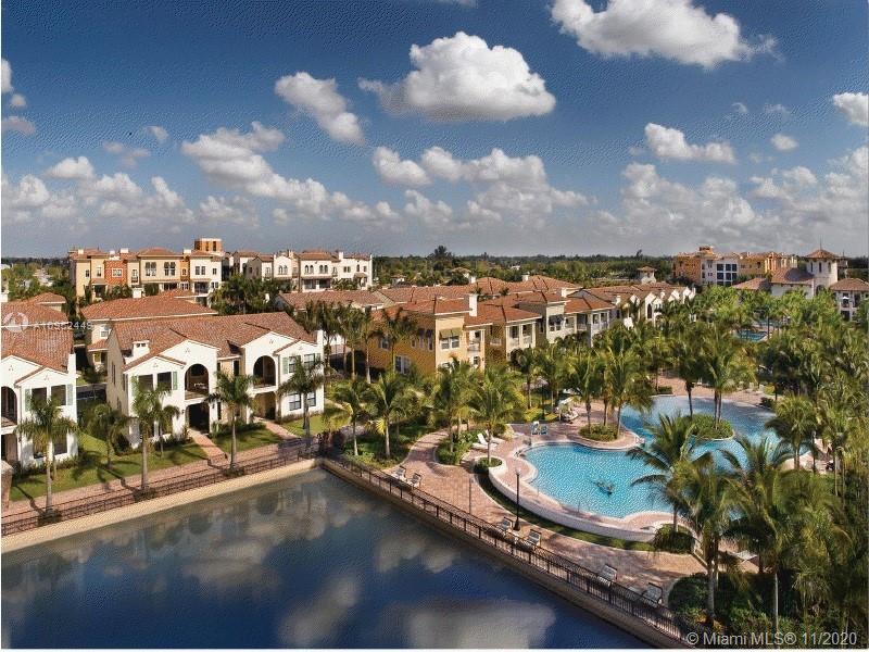 VILLA BARI CONDO - Residential