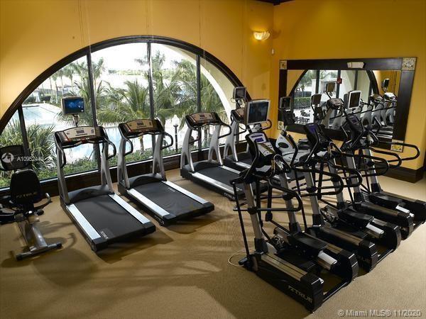 VILLA BARI CONDO - Residential