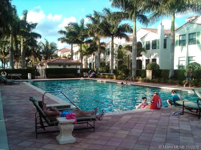 VILLA BARI CONDO - Residential