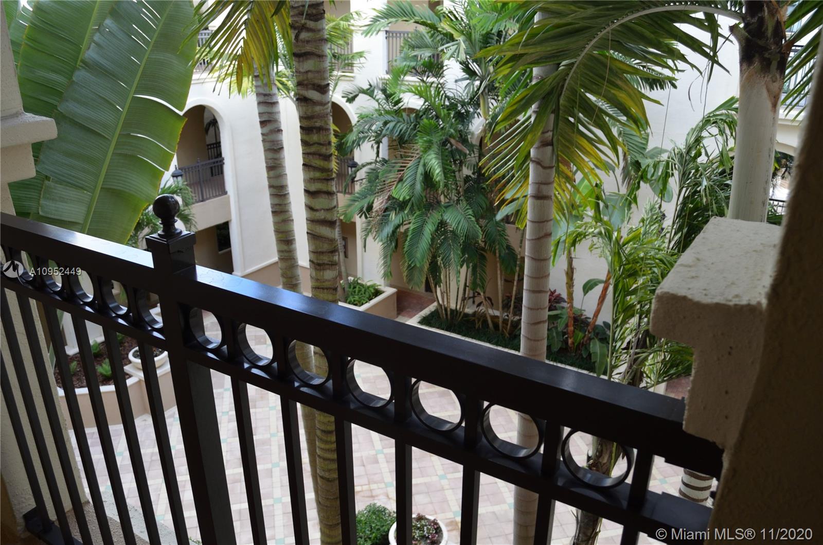 VILLA BARI CONDO - Residential