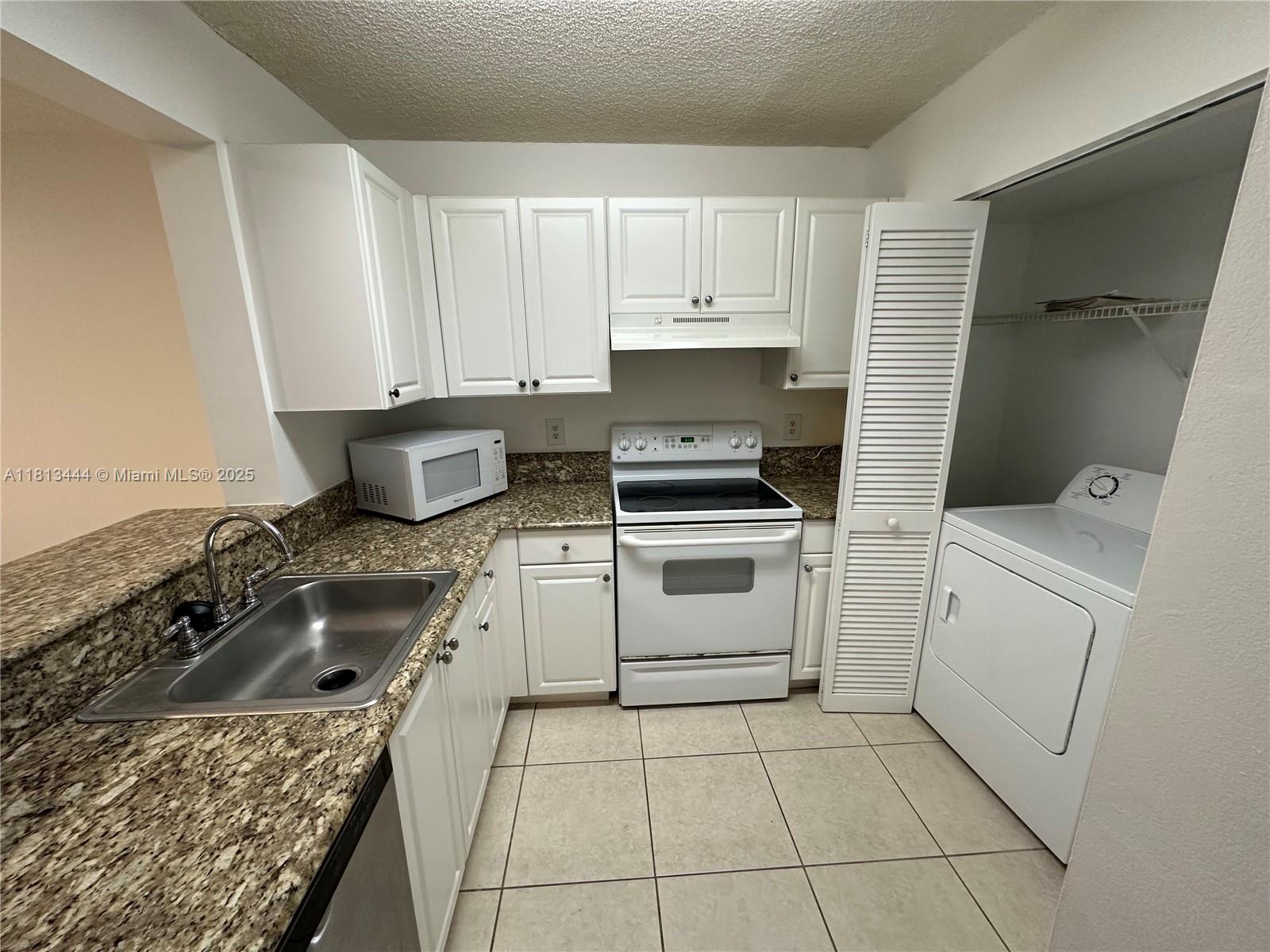 SHERIDAN EAST CONDO BLDG - Residential Lease