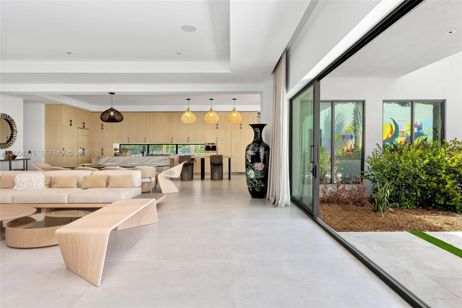 PLANTATION - Residential