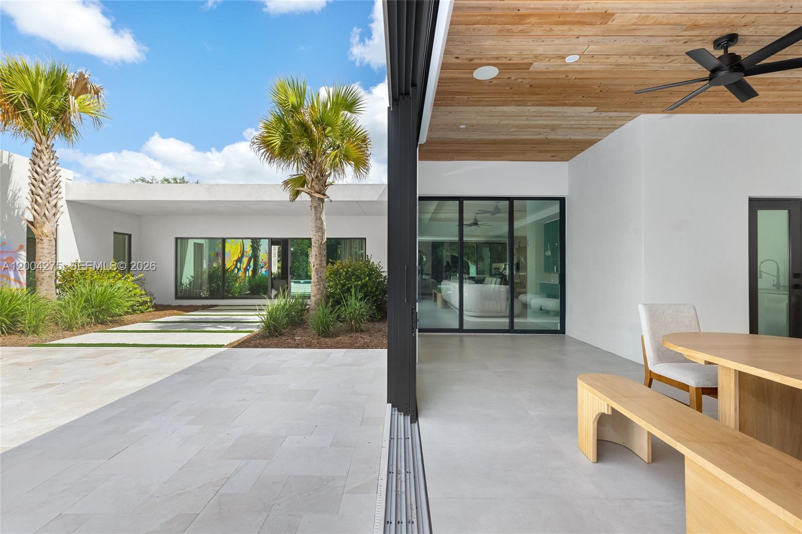 PLANTATION - Residential